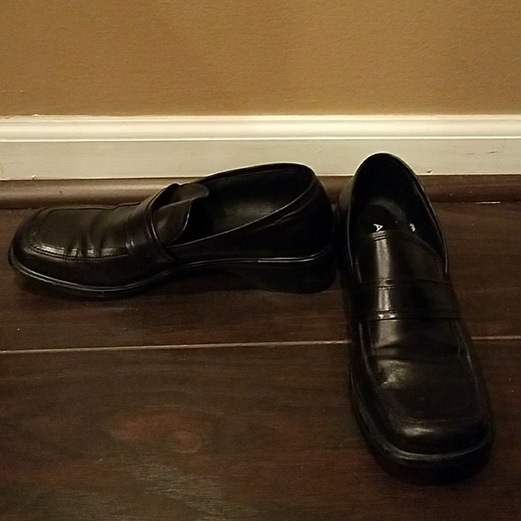 Aldo - Picture 3 of 3